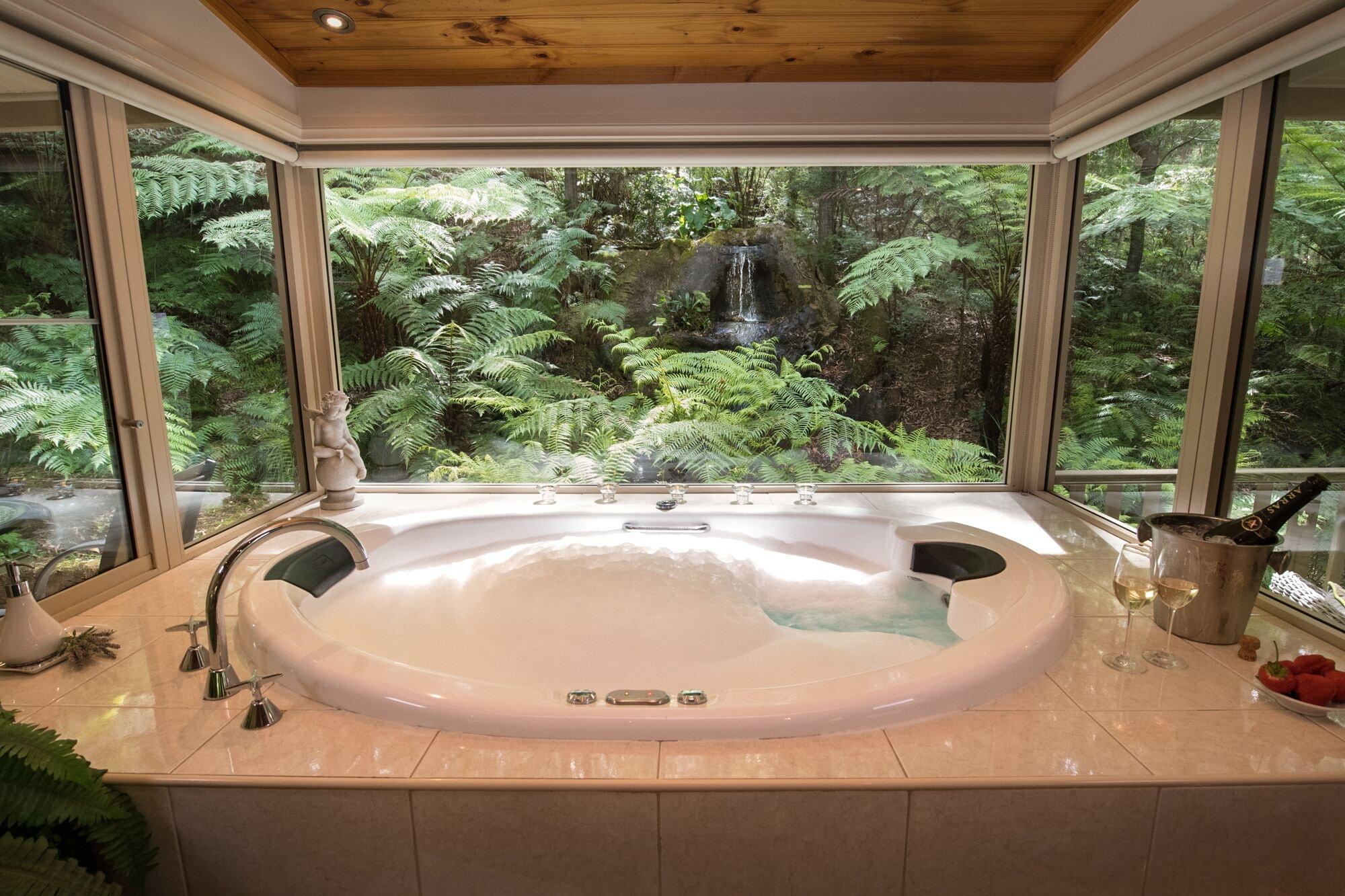 Spa Myers Creek Cascades Luxury Cottages