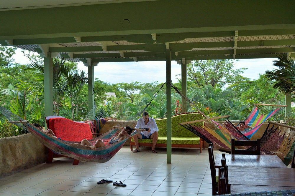 Comodidades del Alojamiento Tamarindo Hostel Resort
