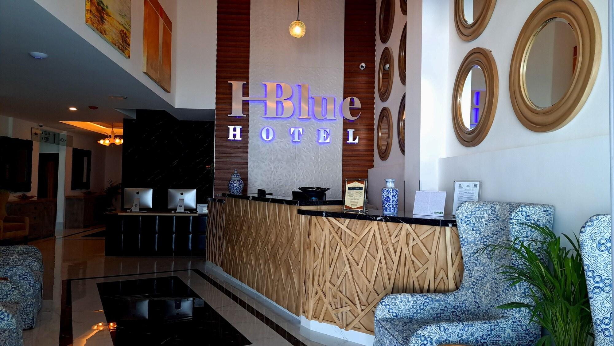 Vista Lobby Hotel HBlue Malecón