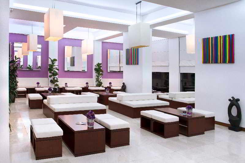 Bar/Salón Adriatic