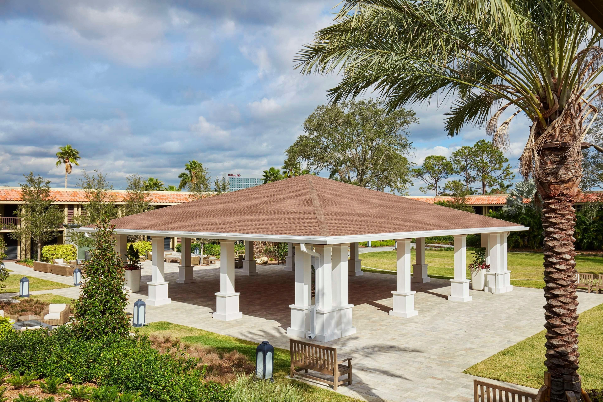 Vista Exterior DoubleTree by Hilton Orlando Theme Park Resort