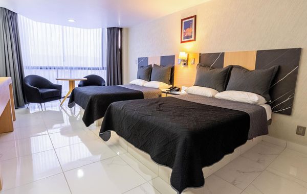 Hotel Real Plaza