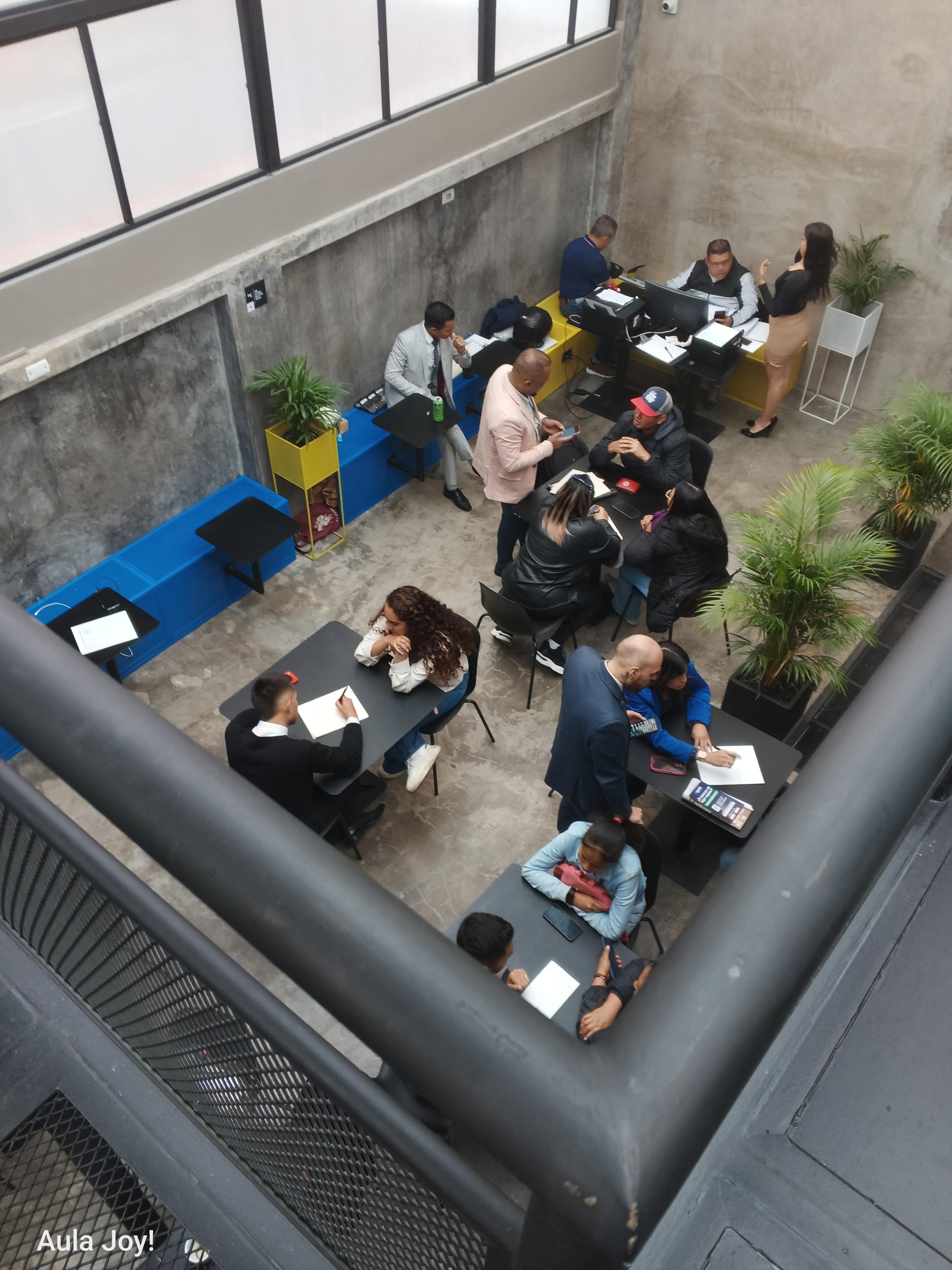 Varios Hostel Joy Cll 85