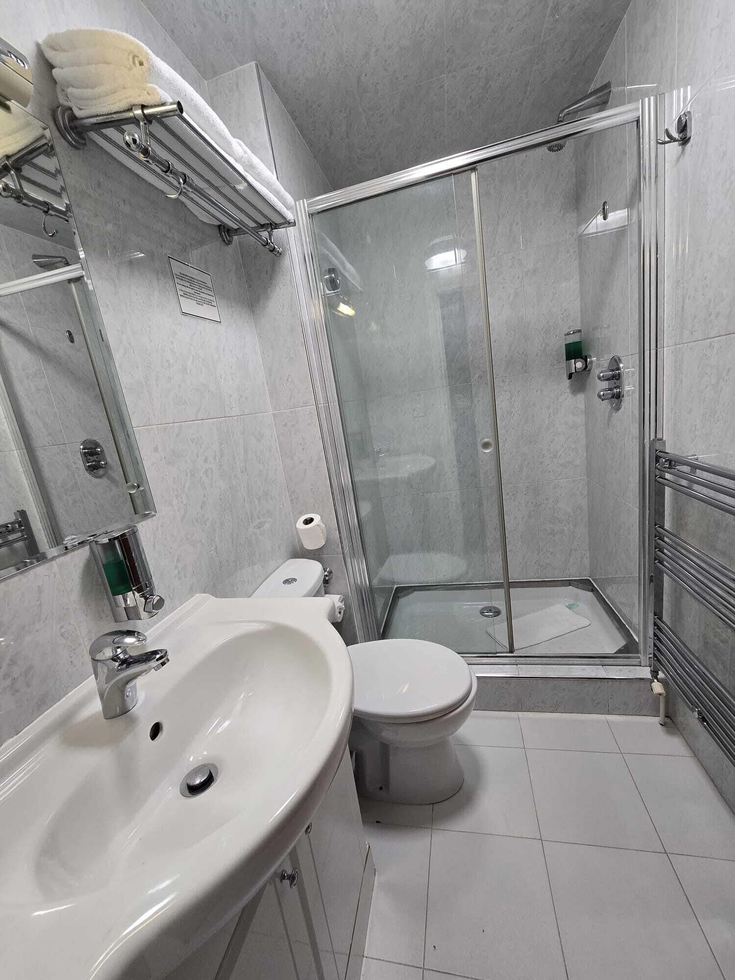 Equipamiento de Habitación Aspen Apartments