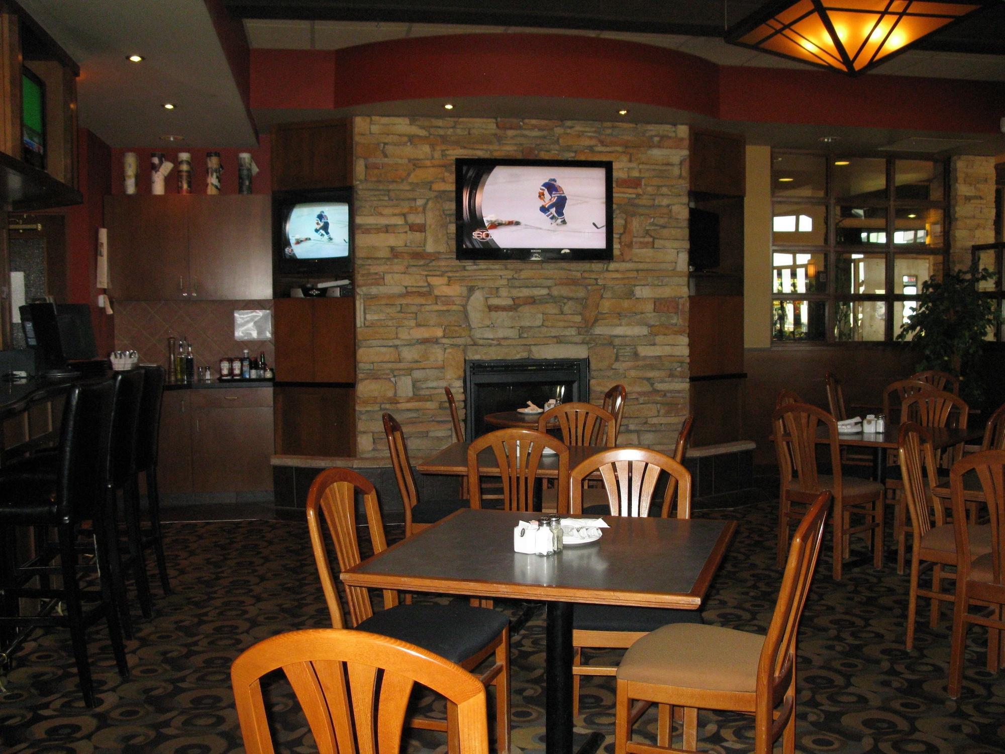 Bar/Salón Walking Eagle Inn & Lodge