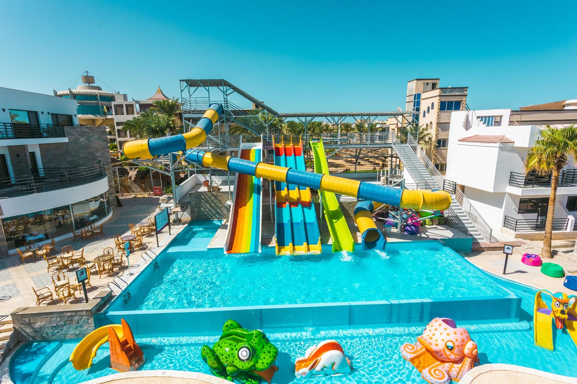 Instalaciones Recreativas La Rosa Waves Beach - Couple & Families Only