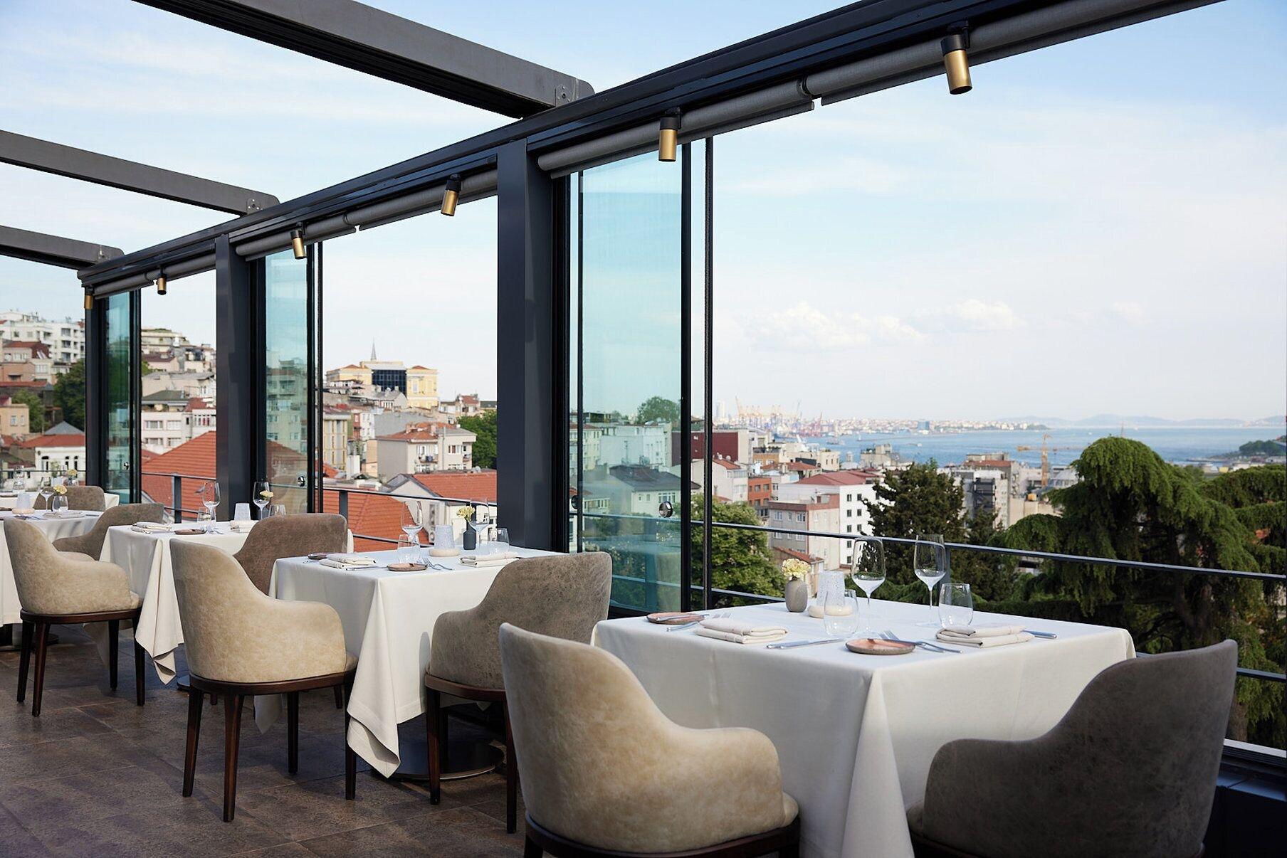 Restaurant Tomtom Suites - Special Class