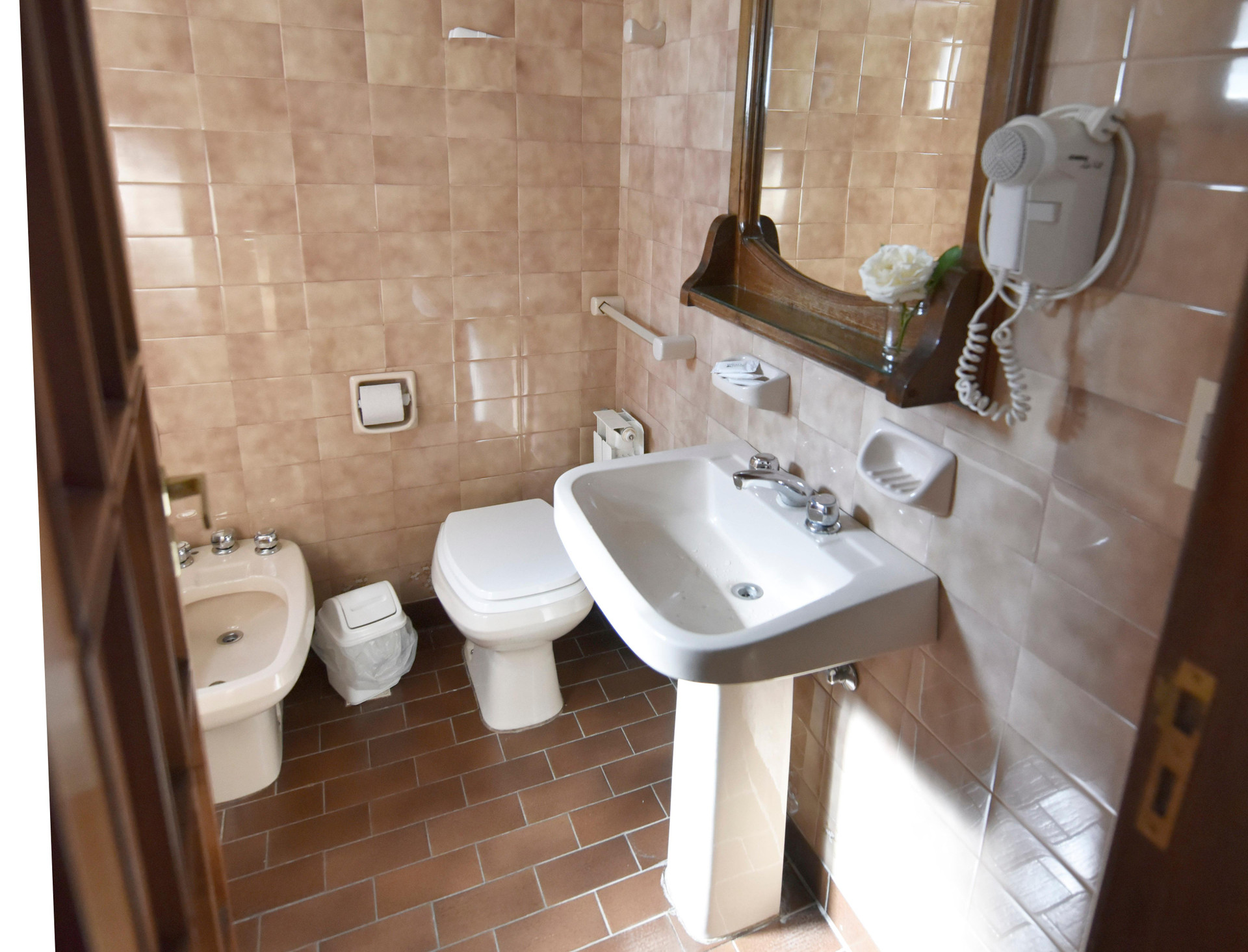 Baño Hotel Caupolican by Visionnaire