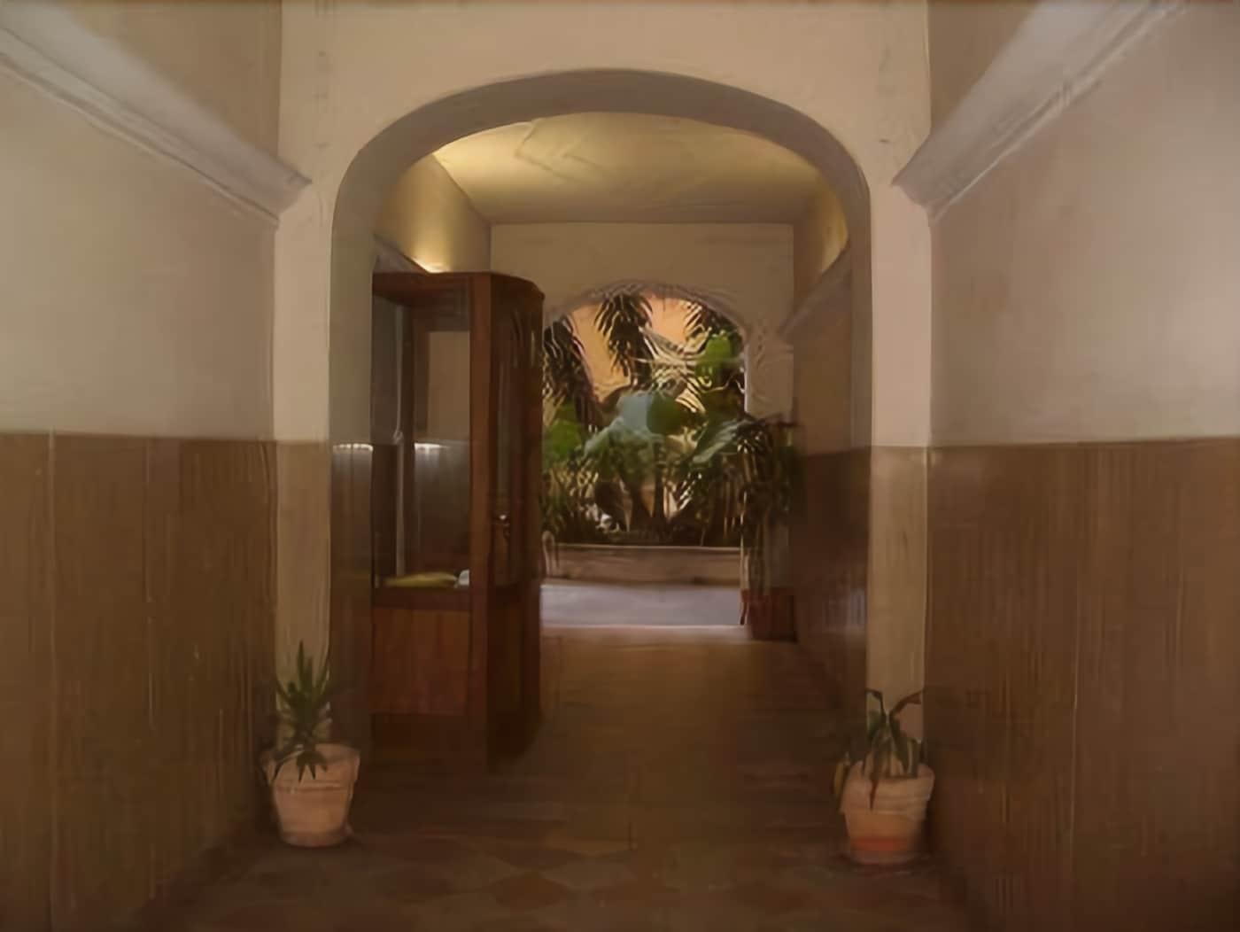 Vista Lobby Prince Inn