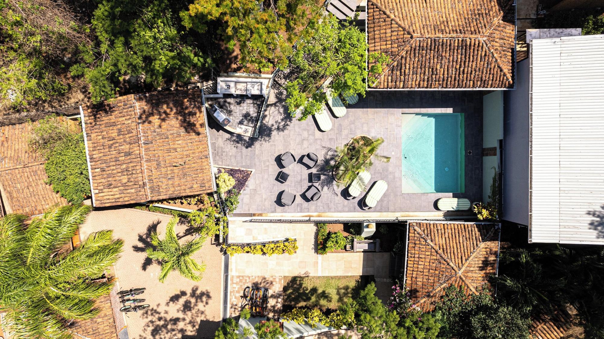 Varios Casa Leona