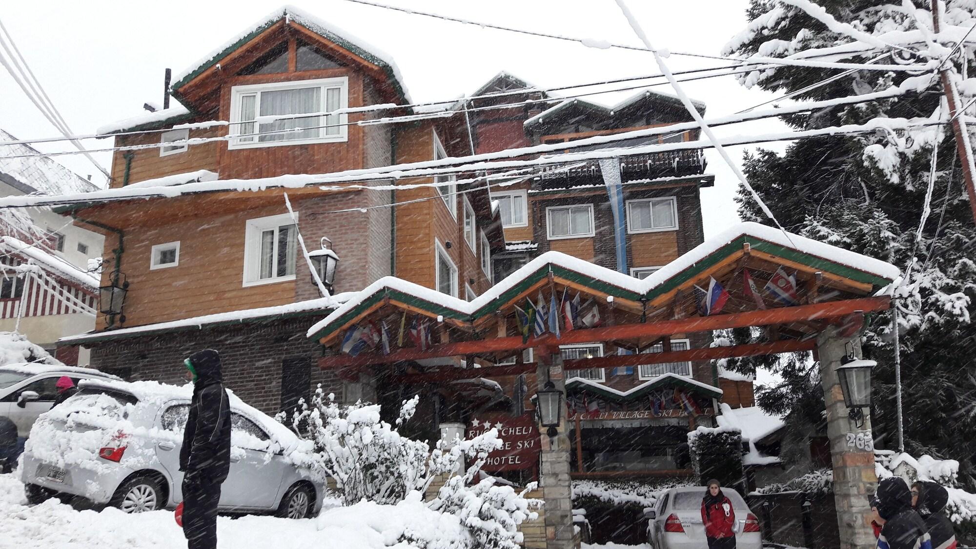 Vista Exterior Ruca Cheli Village Ski Hotel