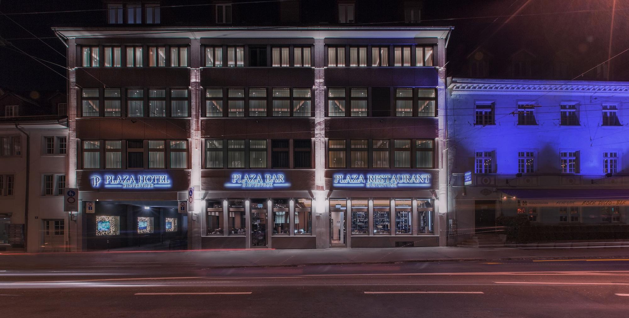 Bar/Salón Plaza Hotel