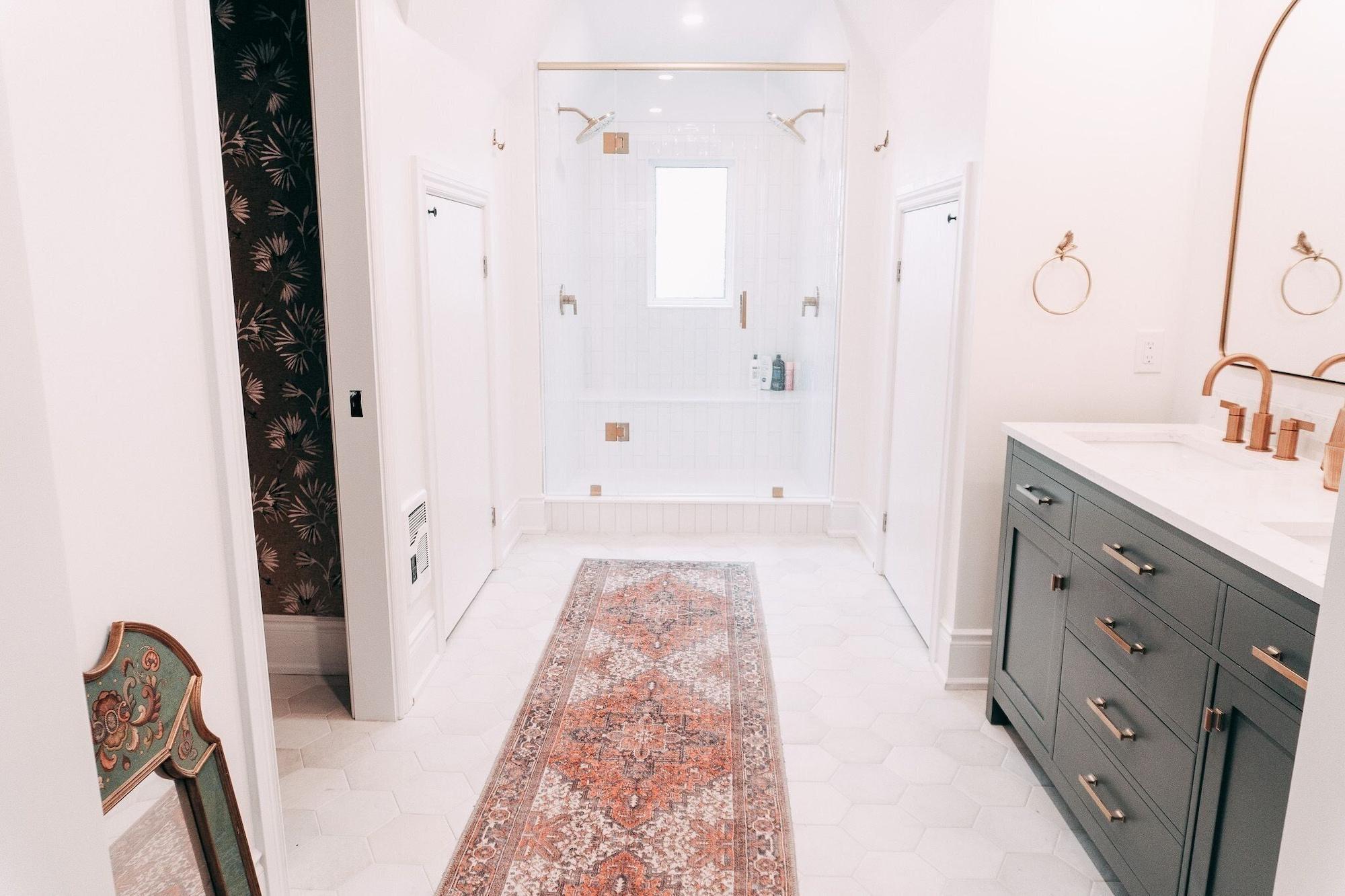 Equipamiento de Habitación Charming Family House 3 Bdr with Balcony