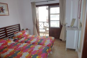 Alquiler Vacacional - Luxury House With Large Communal Pool, Close to Marina and Beaches