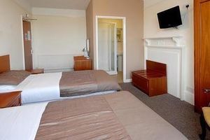 Alojamiento - Sportsview Guest House