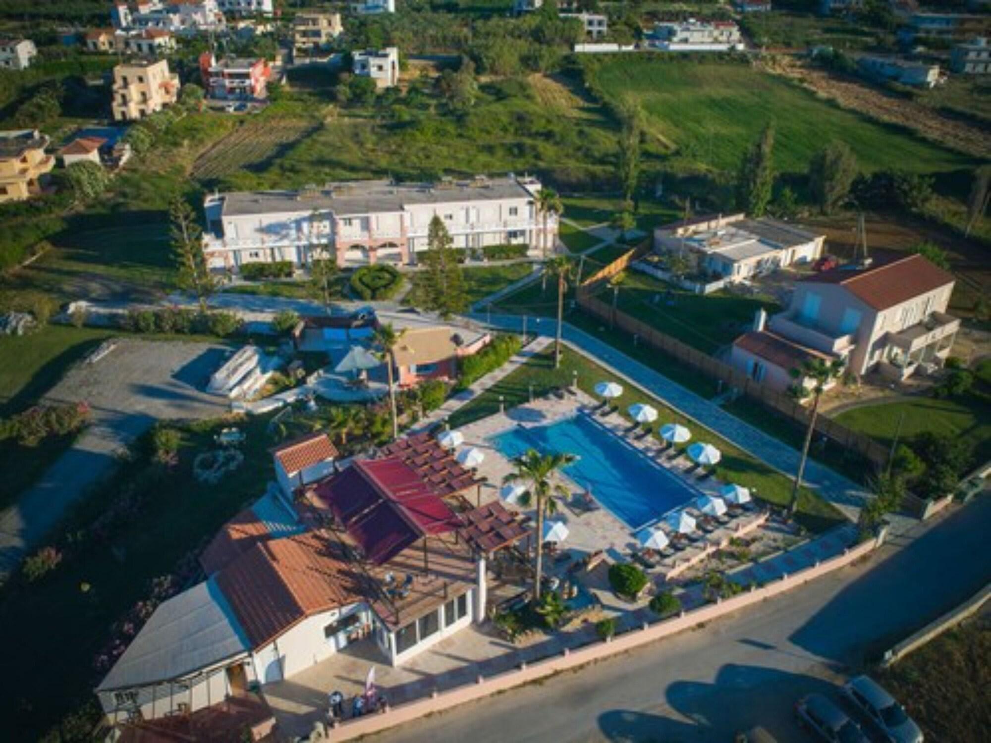 Varios Odos Oneiron Tavronitis Bay