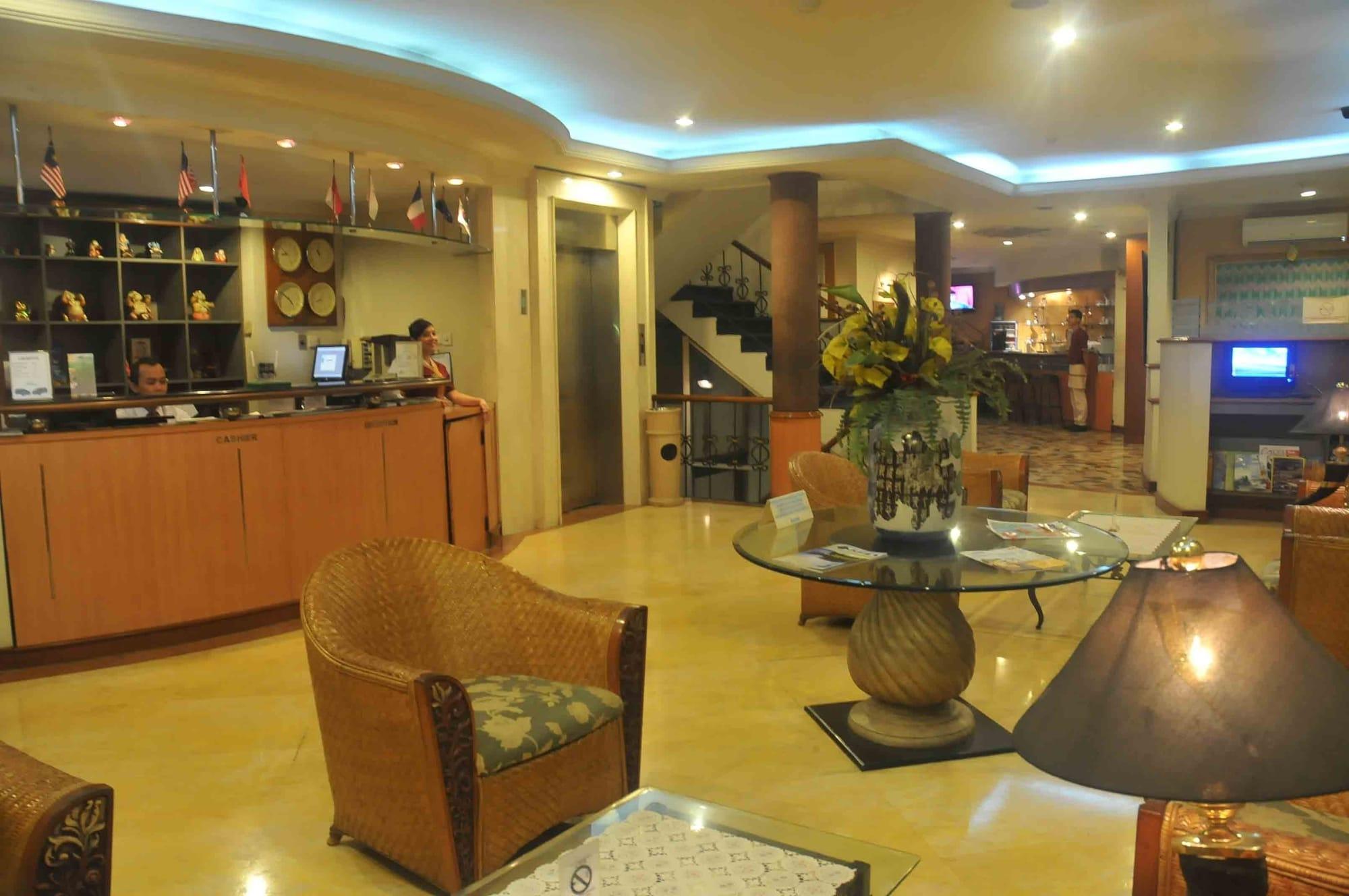 Vista Lobby Losari Blok M  Hotel Jakarta