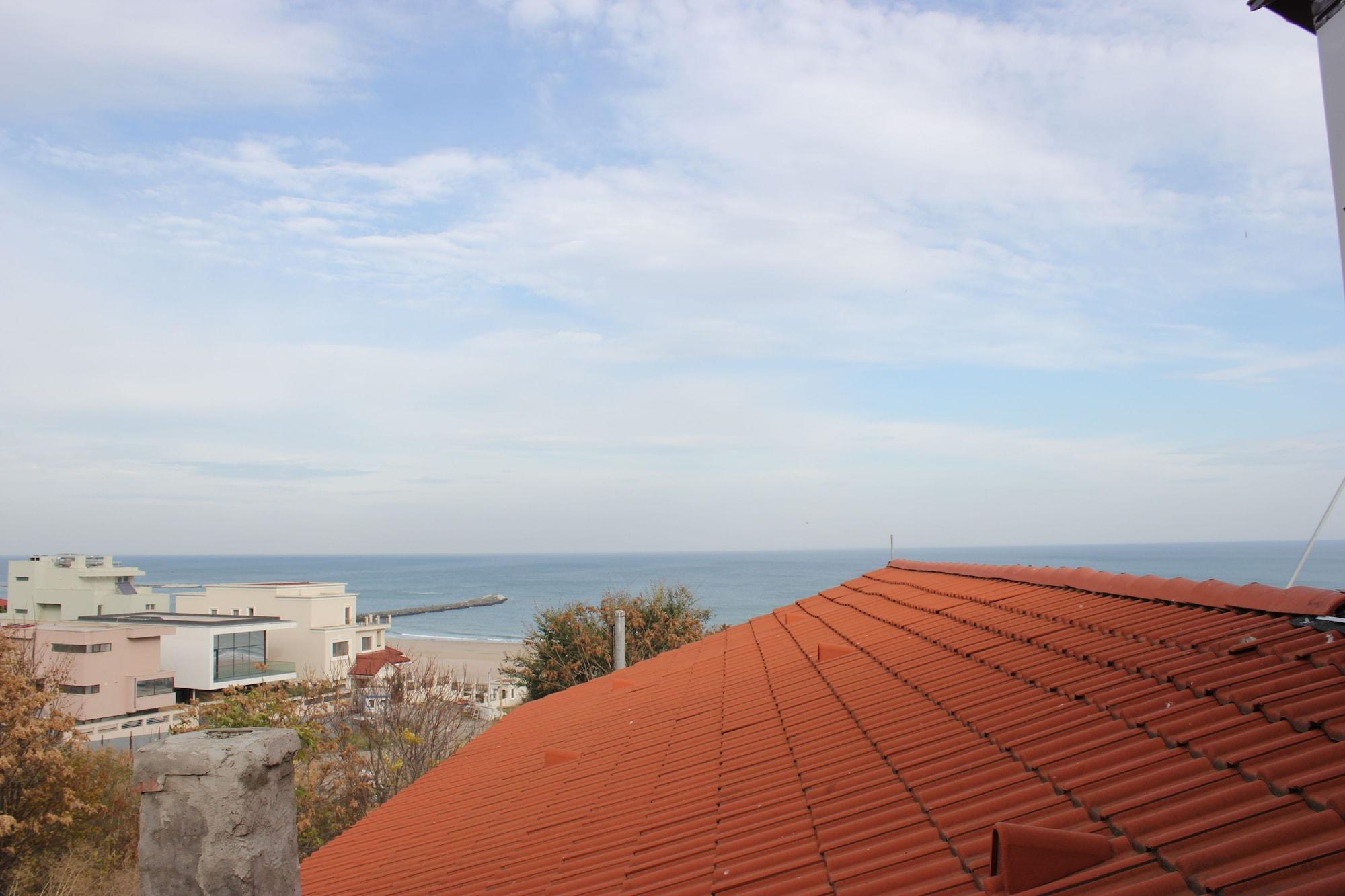 Playa Vila Flavia B&B