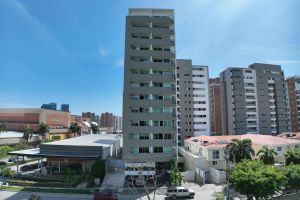 Alojamiento - Atlantis Suites BAQ -Apartamento Moderno-2-BD