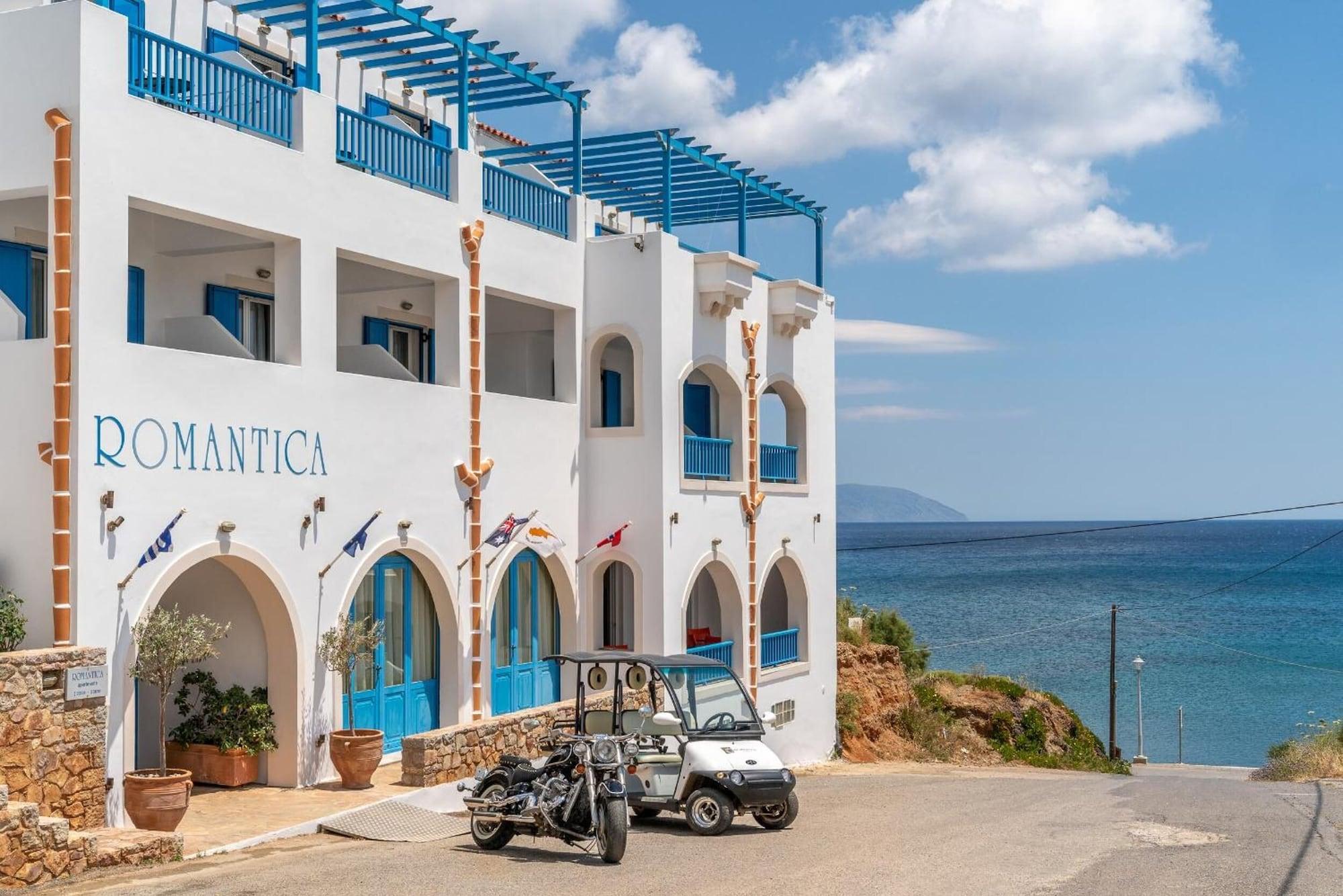 Vista Exterior Romantica Hotel