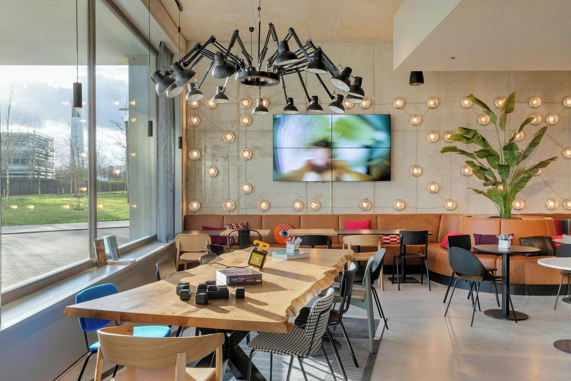Restaurant Moxy Antwerp