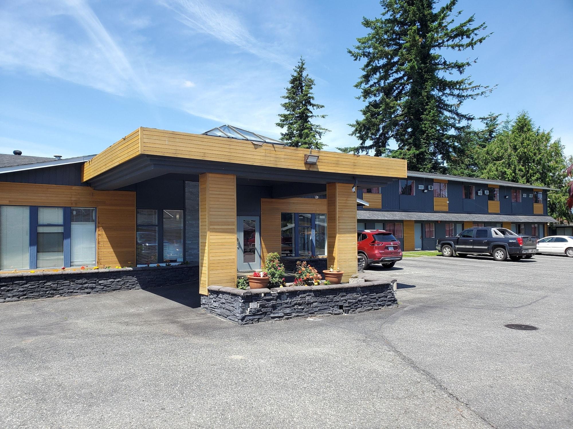 Varios Alpine Inn