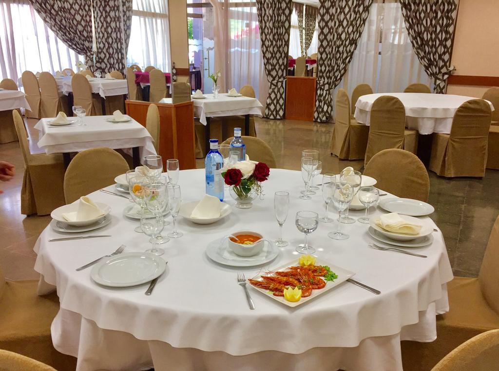 Restaurant Aparthotel Ona Palamos
