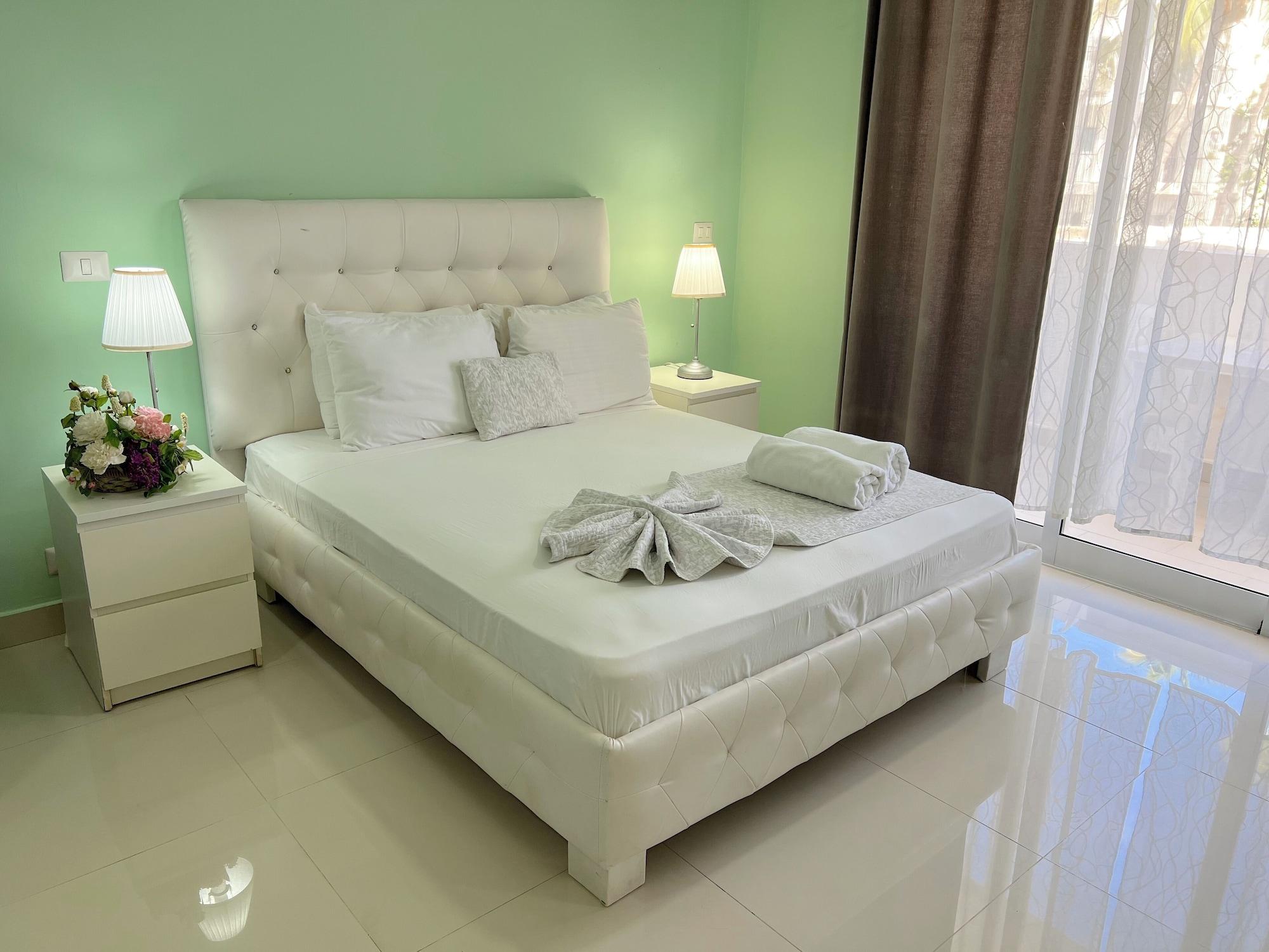 Habitación VACATION STUDIOS with ROOFTOP POOL