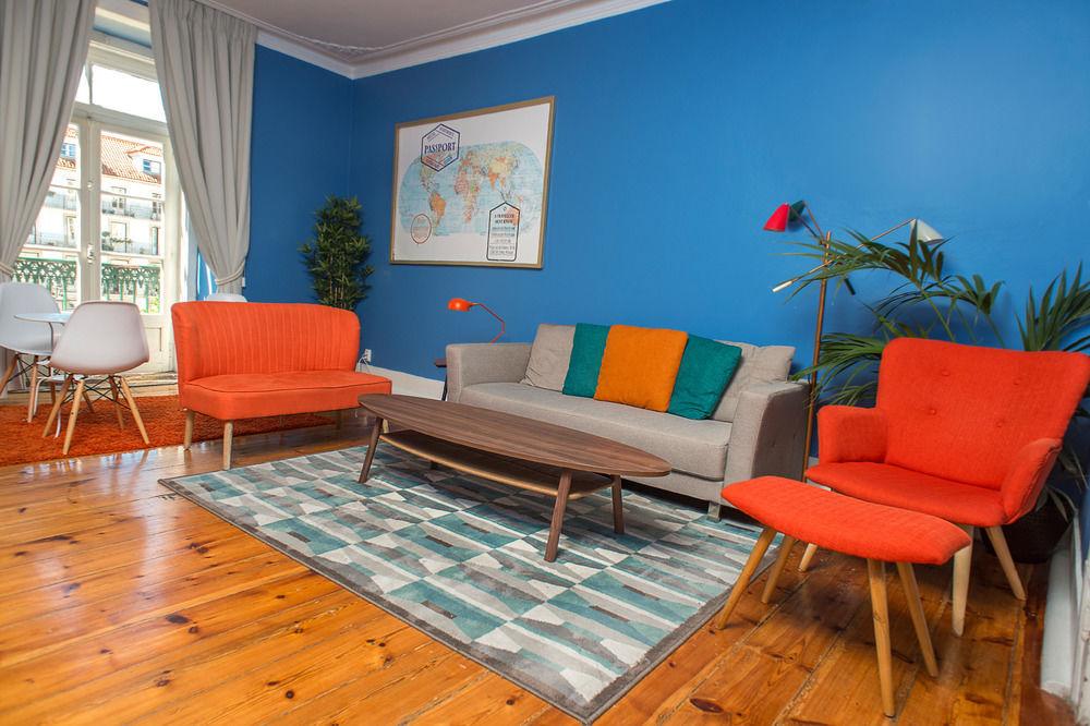 Vista Lobby Passport Lisbon Hostel