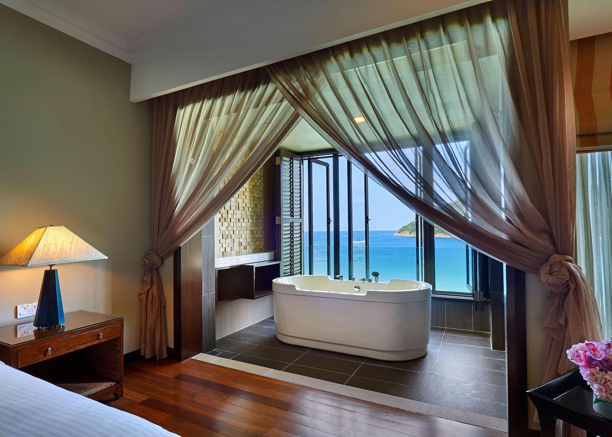 Playa The Taaras Beach & Spa Resort