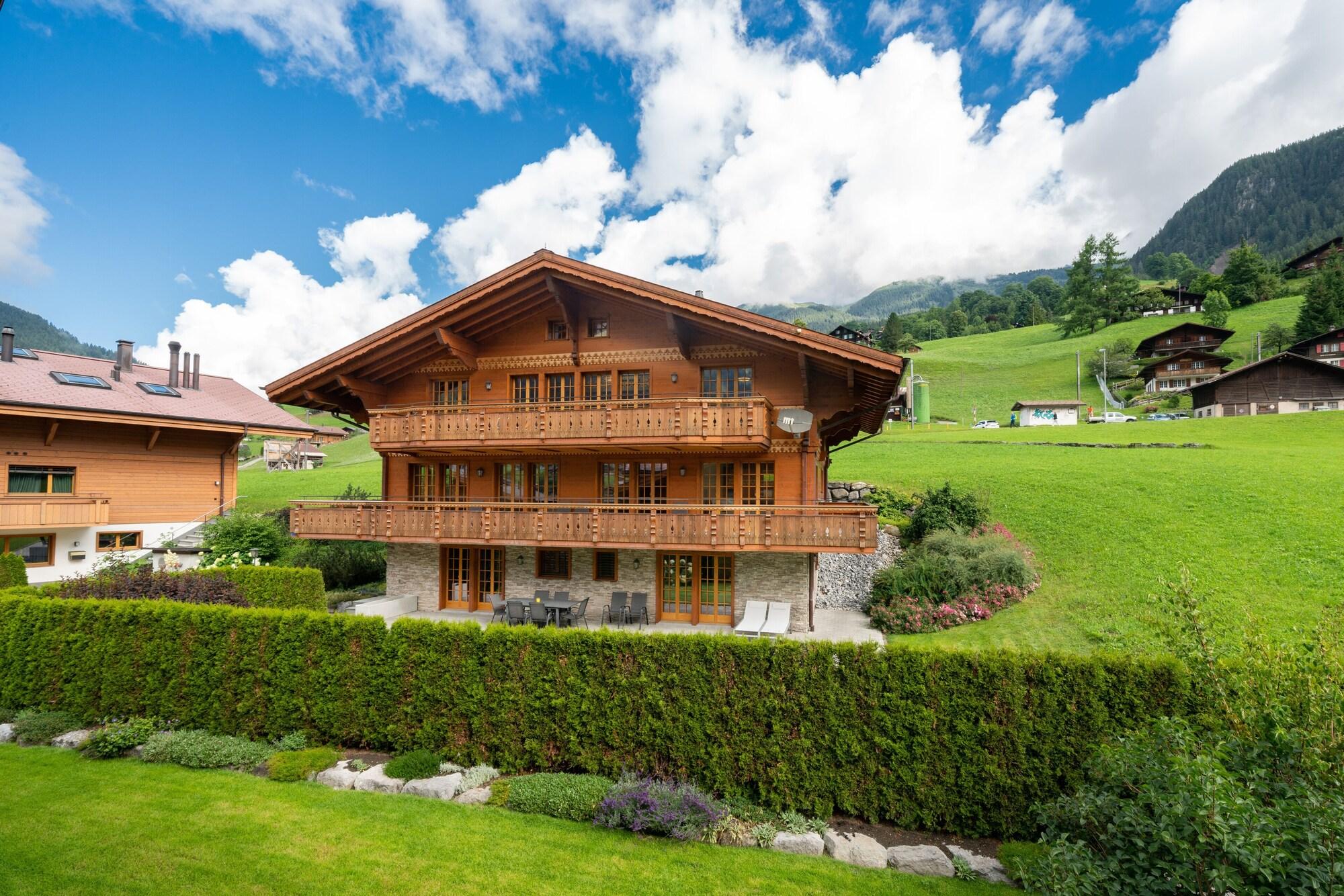 Vista Exterior Chalet Alia and Apartments-Grindelwald by Swiss Hotel Apartments