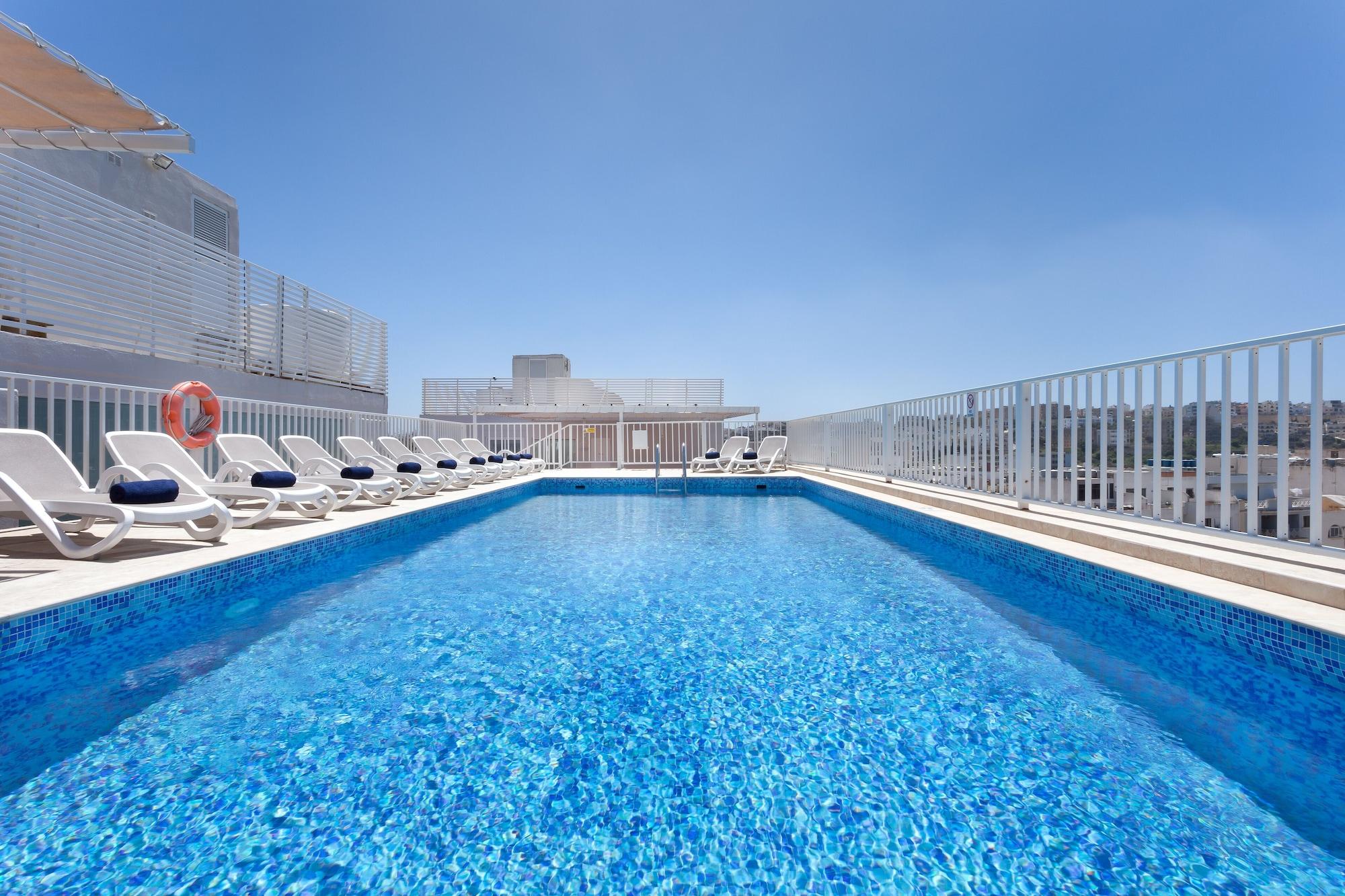 Vista Piscina Hotel Argento