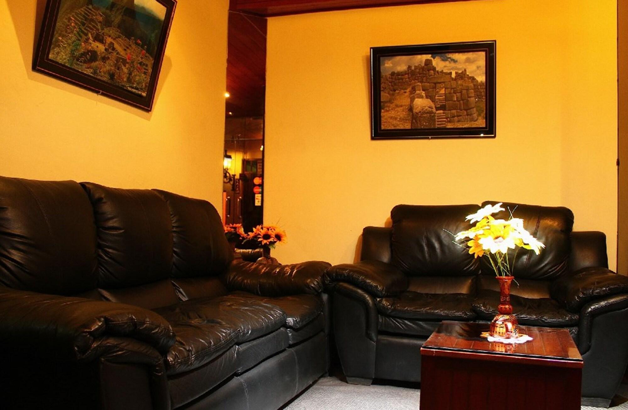 Vista Lobby Hostal Alfredo's Palace