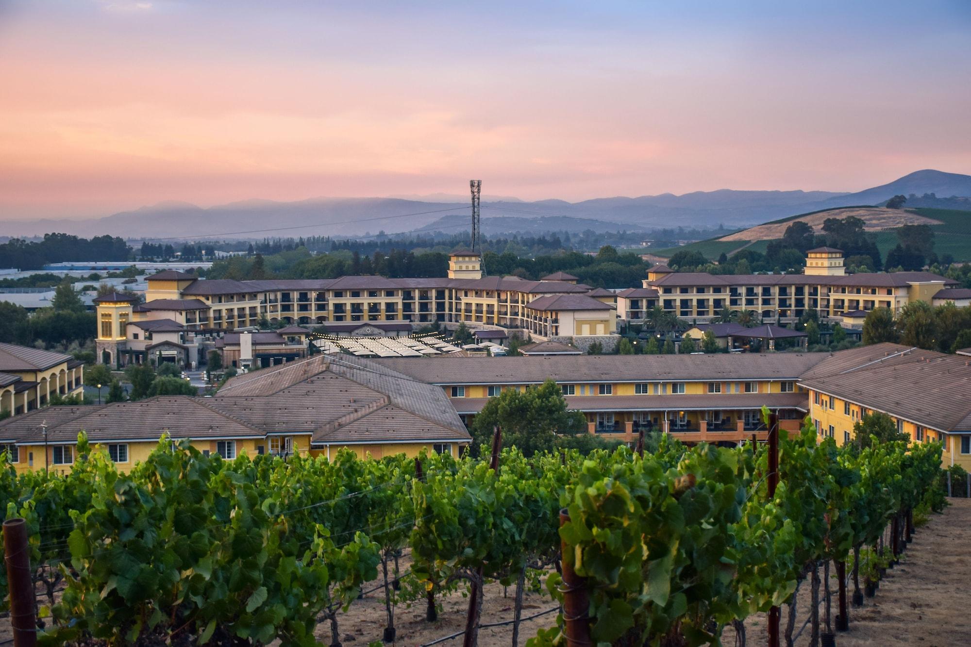 Vista Exterior Grand Reserve at The Meritage
