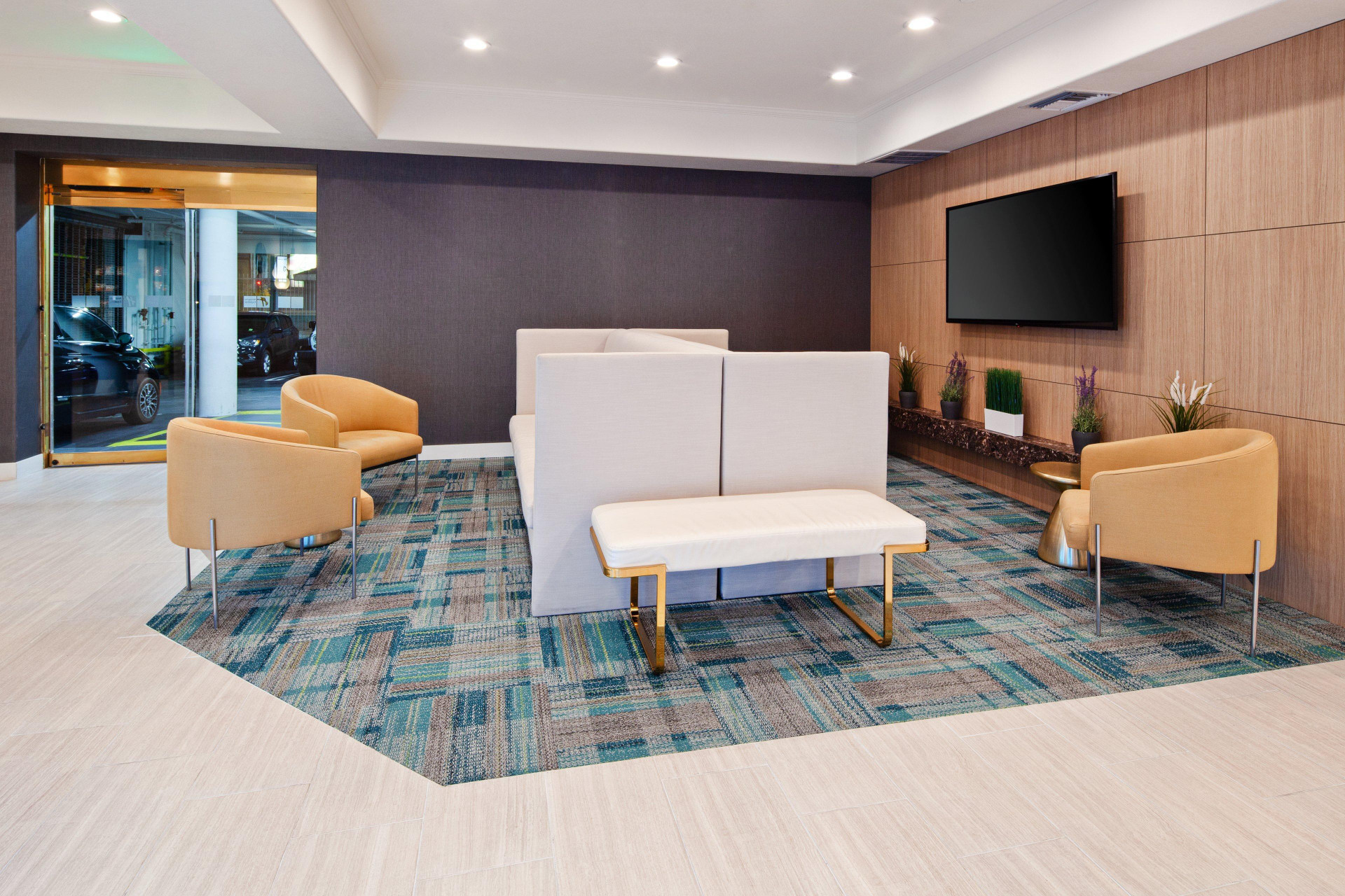 Vista Exterior Holiday Inn Express Hotel & Suites Hollywood Walk of Fame by IHG