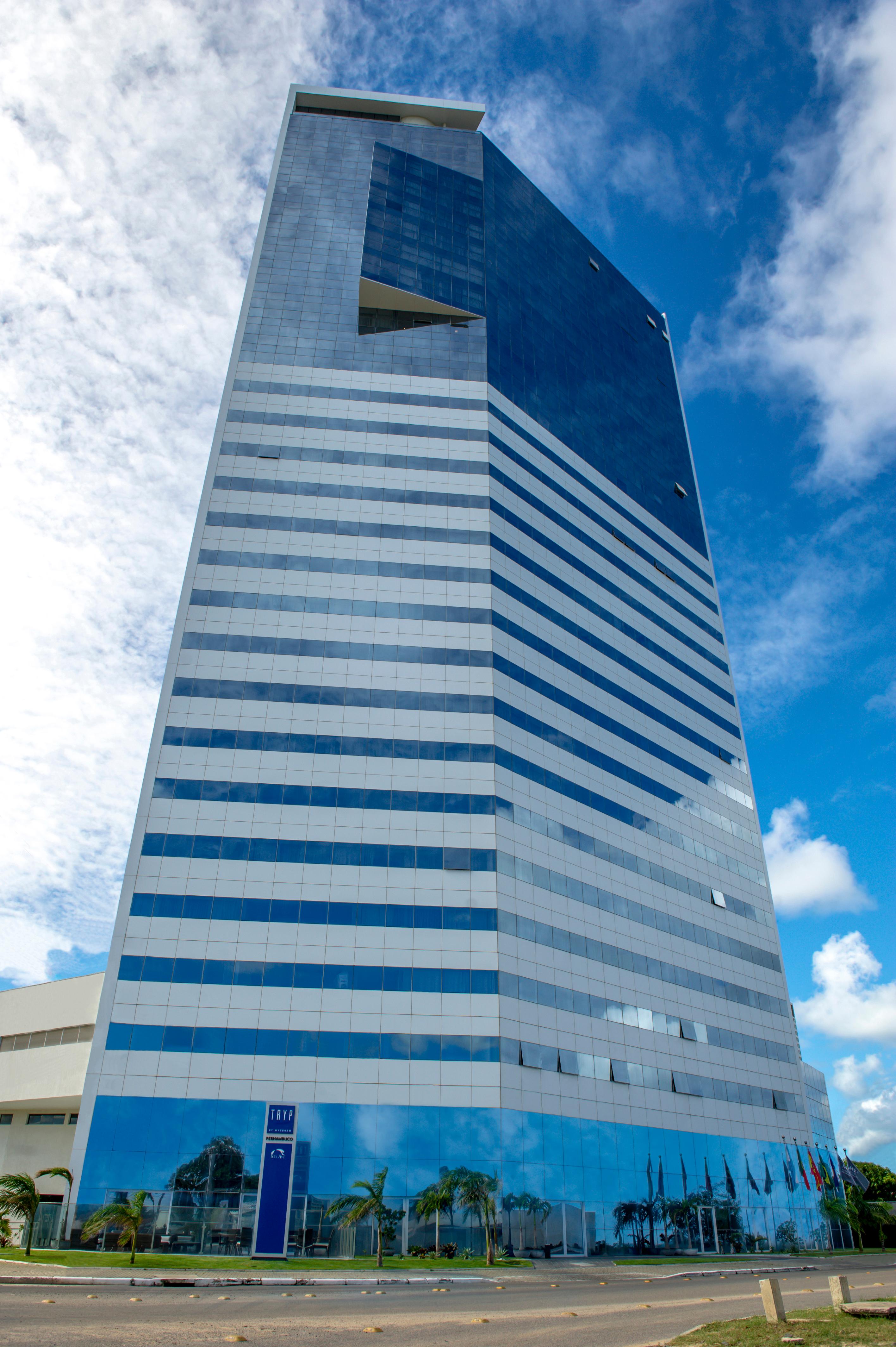 Vista Exterior Silverton Paiva Experience