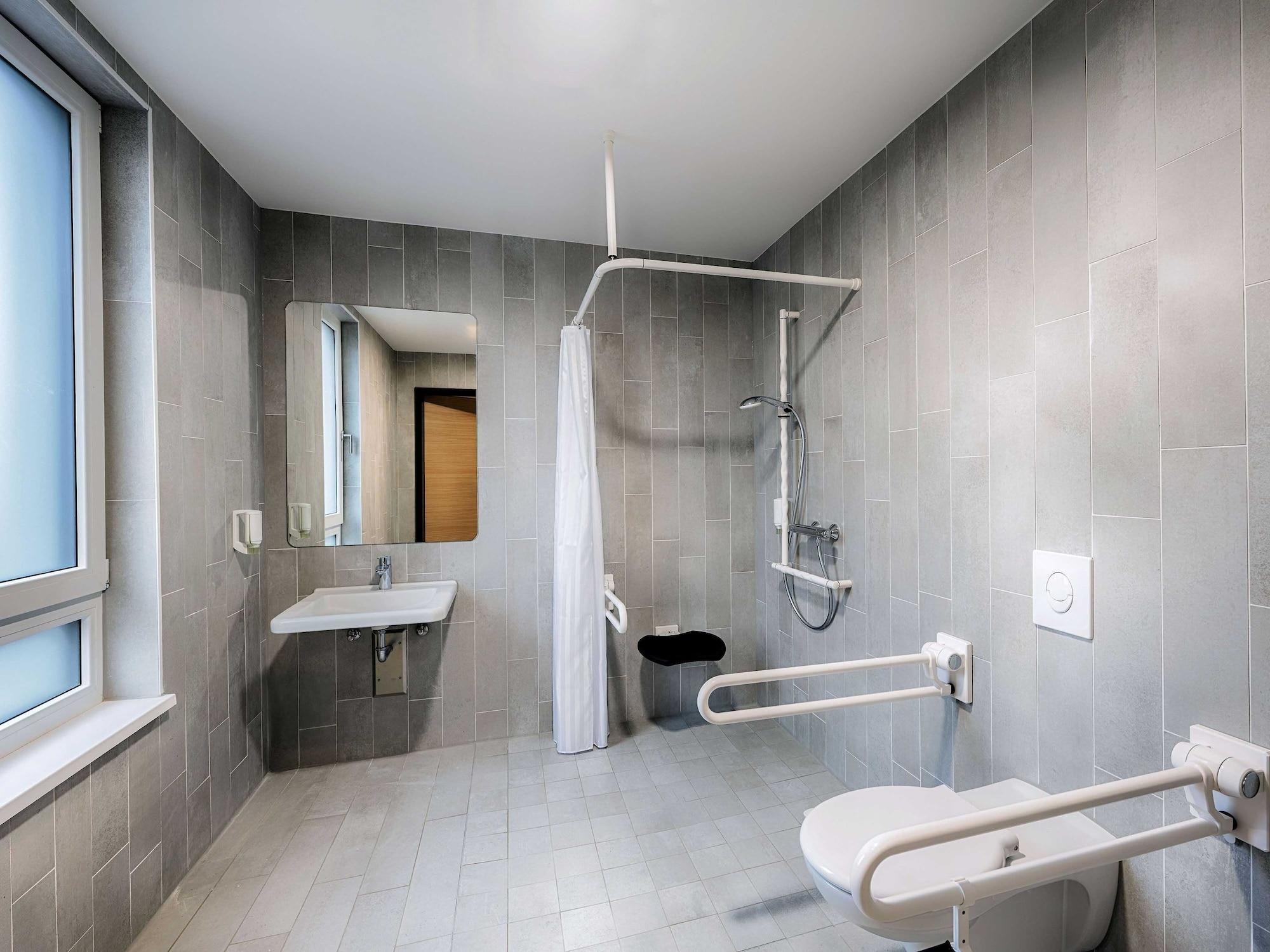 Equipamiento de Habitación B&B HOTEL Klagenfurt-City