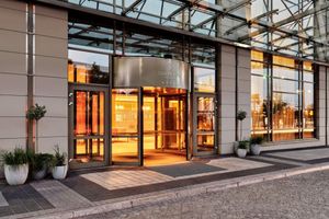 Alojamiento - Sheraton Poznan Hotel