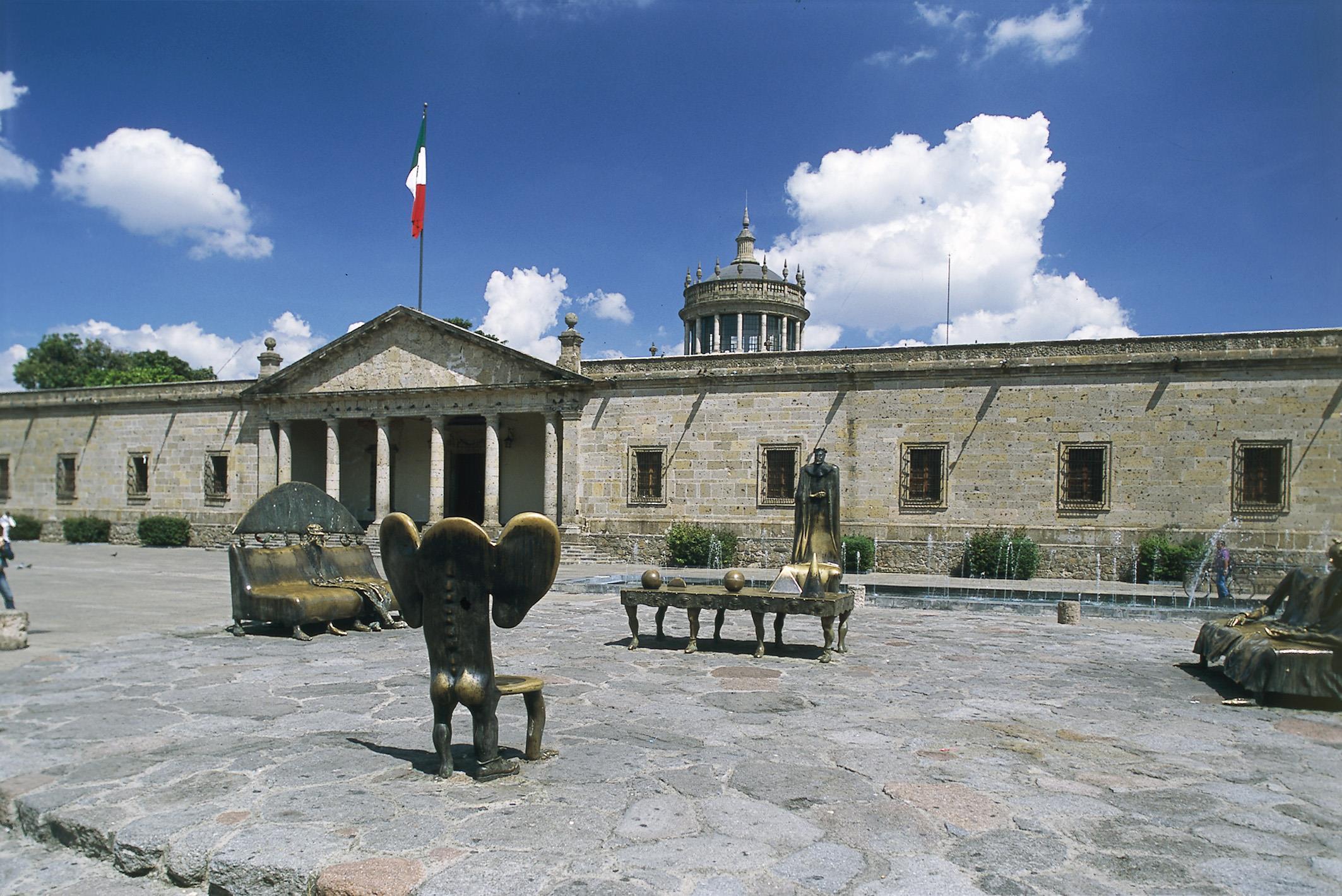 Vista Exterior NH Collection Guadalajara Providencia