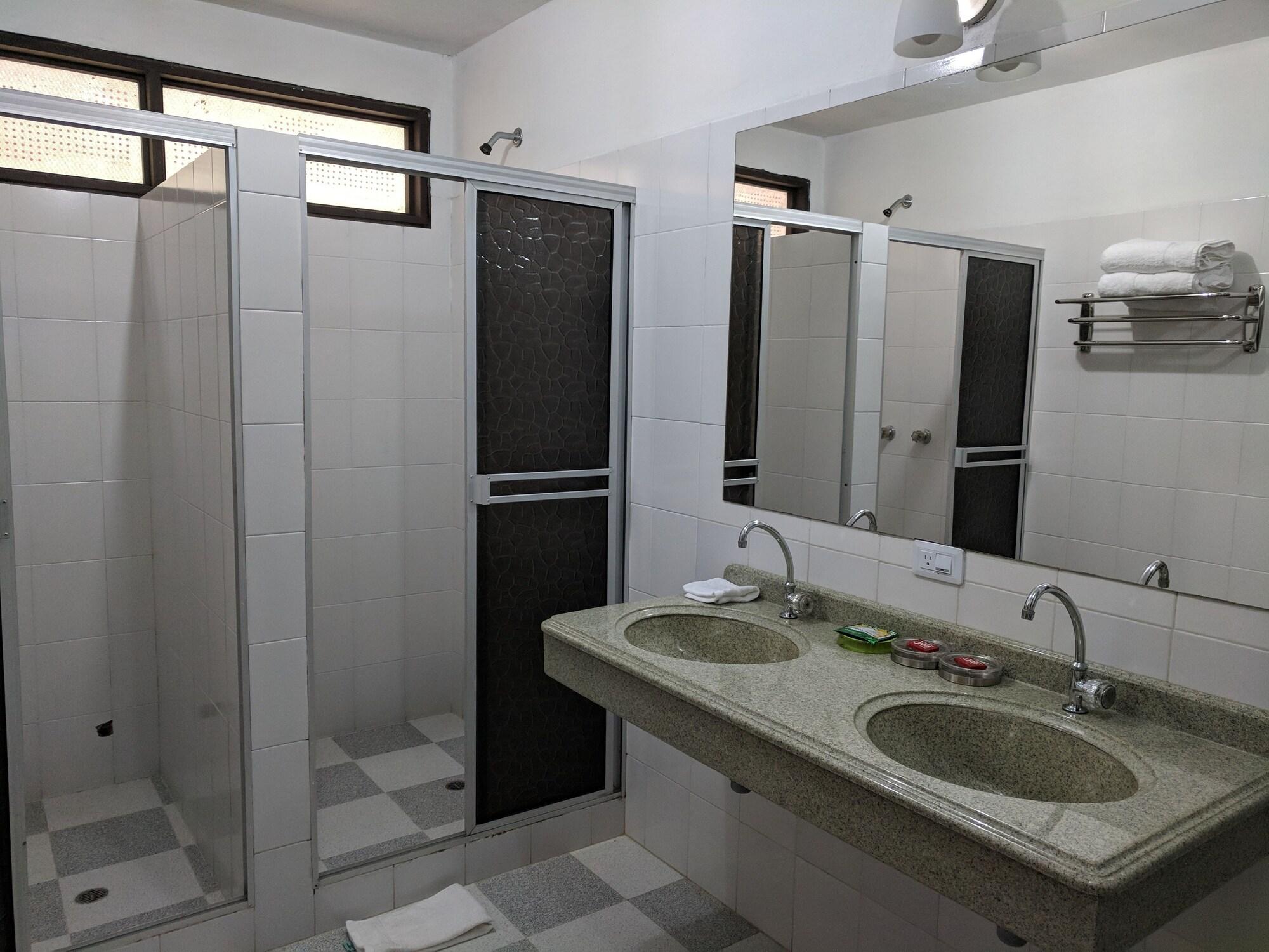 Equipamiento de Habitación Hotel Huaka - Yo