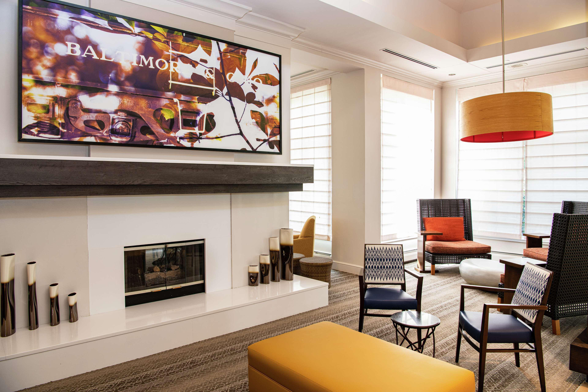 Vista Lobby Hilton Garden Inn BWI Airport