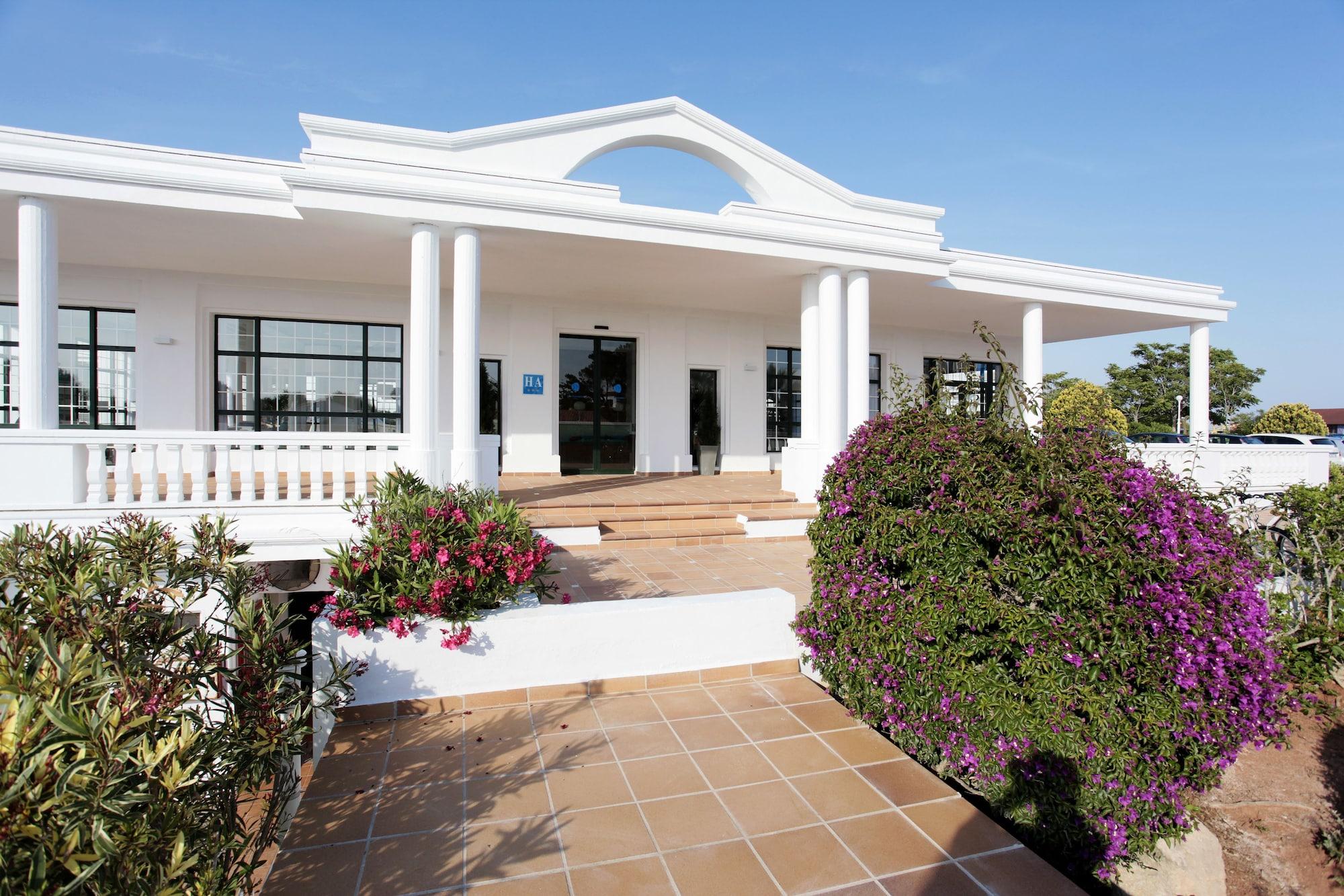 Vista Exterior Grupotel Mar de Menorca