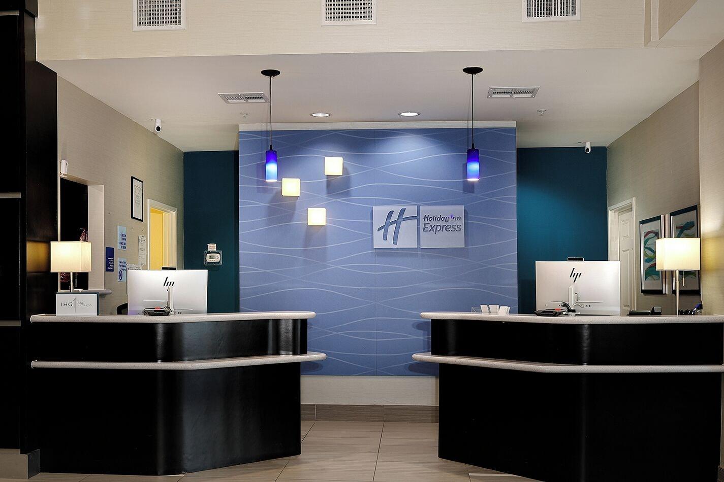 Vista Lobby Holiday Inn Express Hotel & Suites Houston NW-Brookhollow by IHG