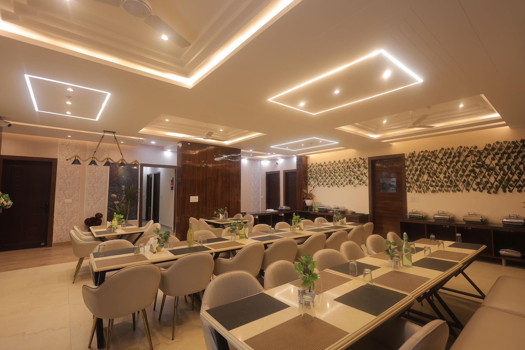 Restaurant Hotel Mango Tree, Vrindavan