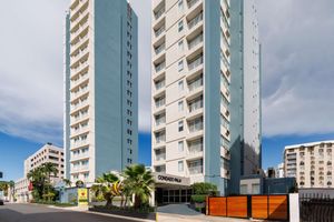 Paquete - Condado Palm Inn San Juan, Tapestry Collection by Hilton