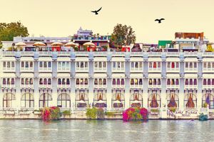 Alojamiento - Lake Pichola