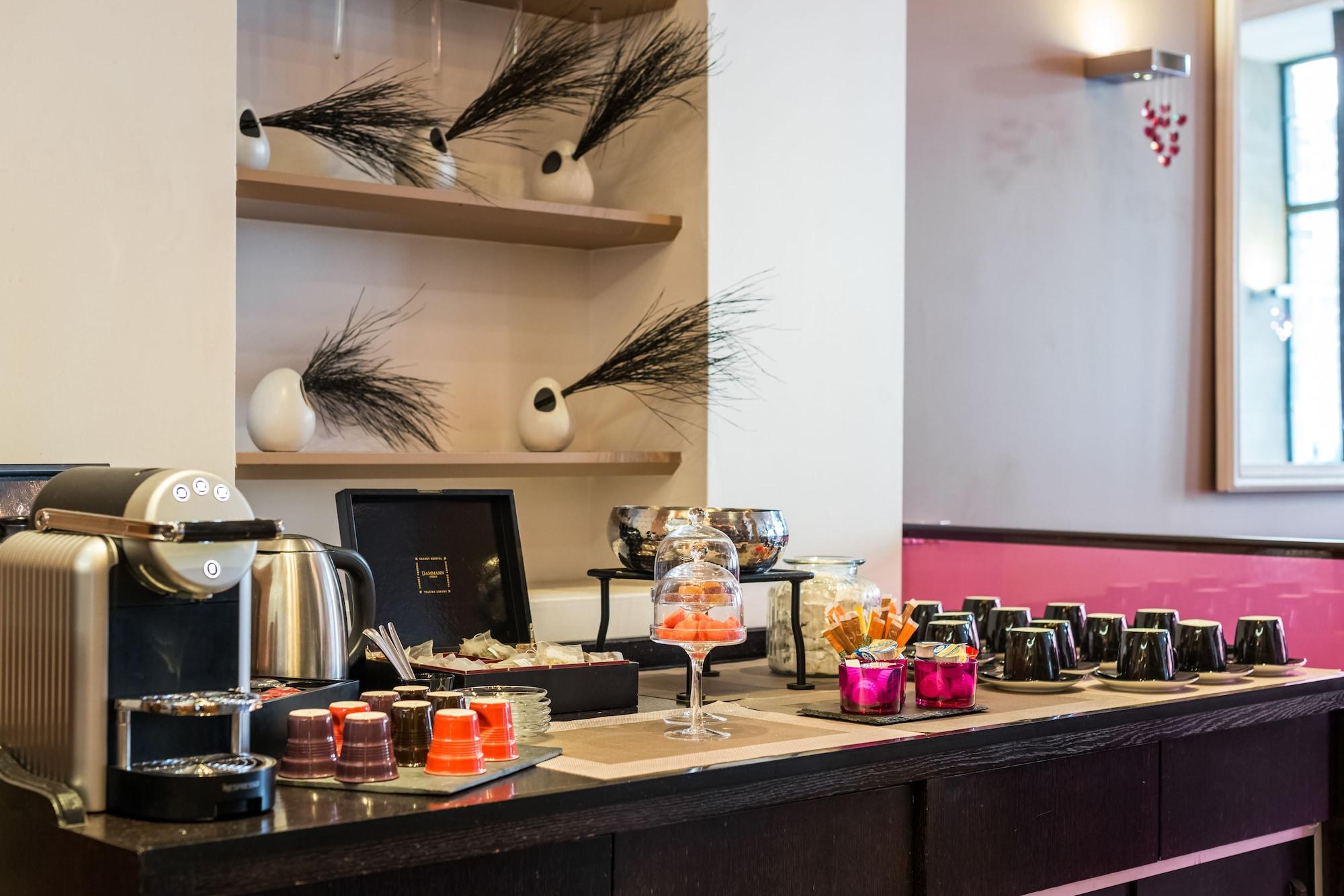 Bar/Salón Hôtel Le 123 Elysées - Astotel