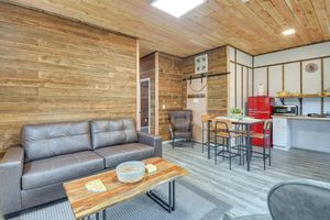 Alquiler Vacacional - Near Twilight Sites & Scenic Hikes: Forks Apt