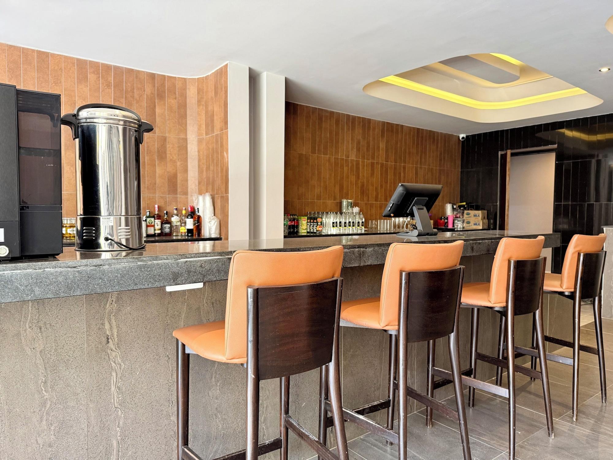 Restaurant Kozi Wilson Airport