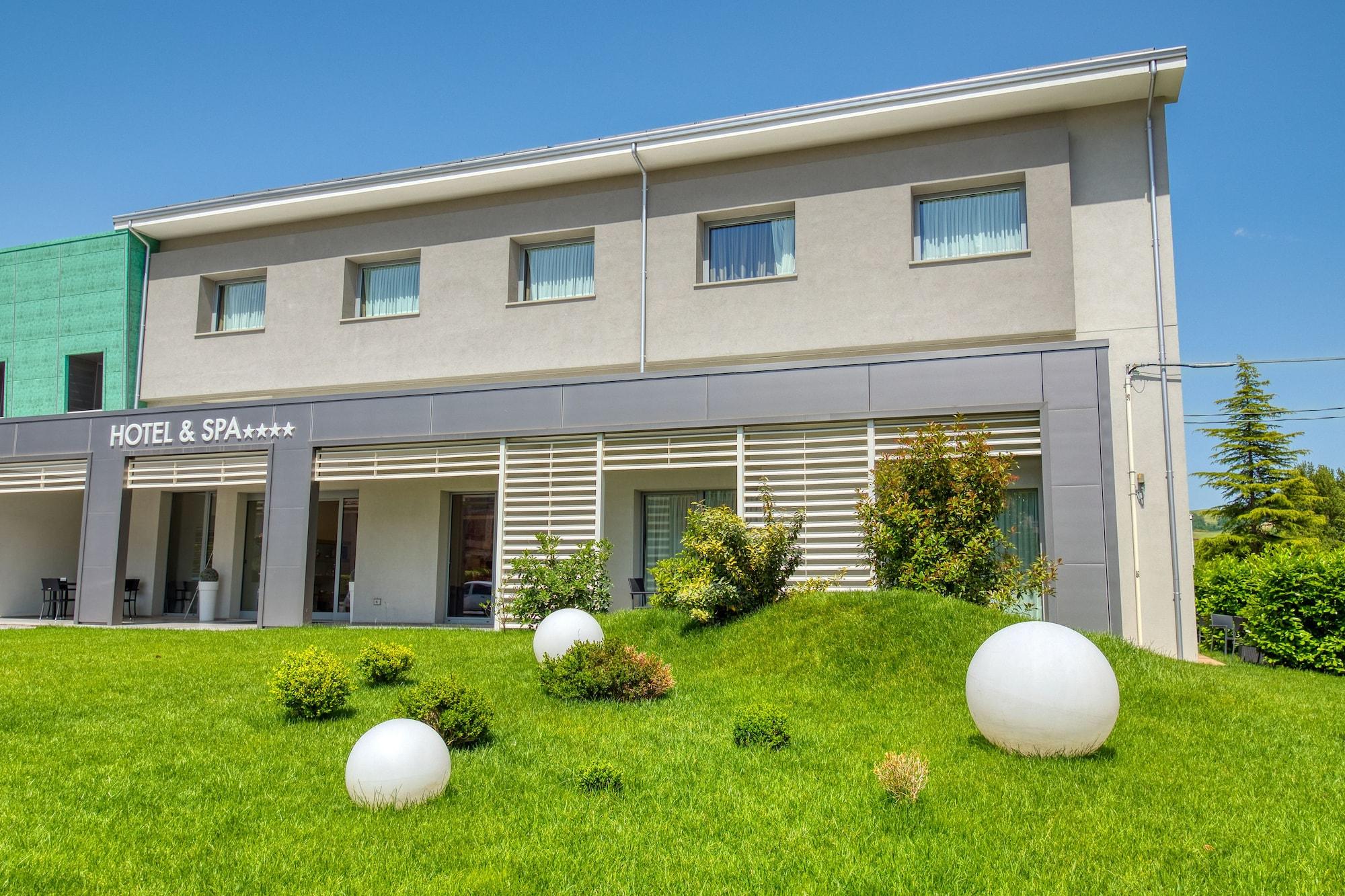 Vista Exterior Hotel Bramante Spa